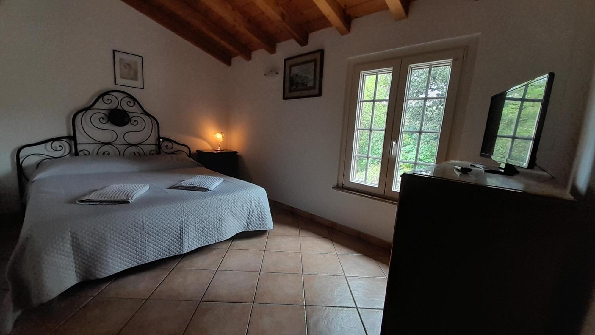La Casa Di Mary Villa อเมเลีย ภายนอก รูปภาพ
